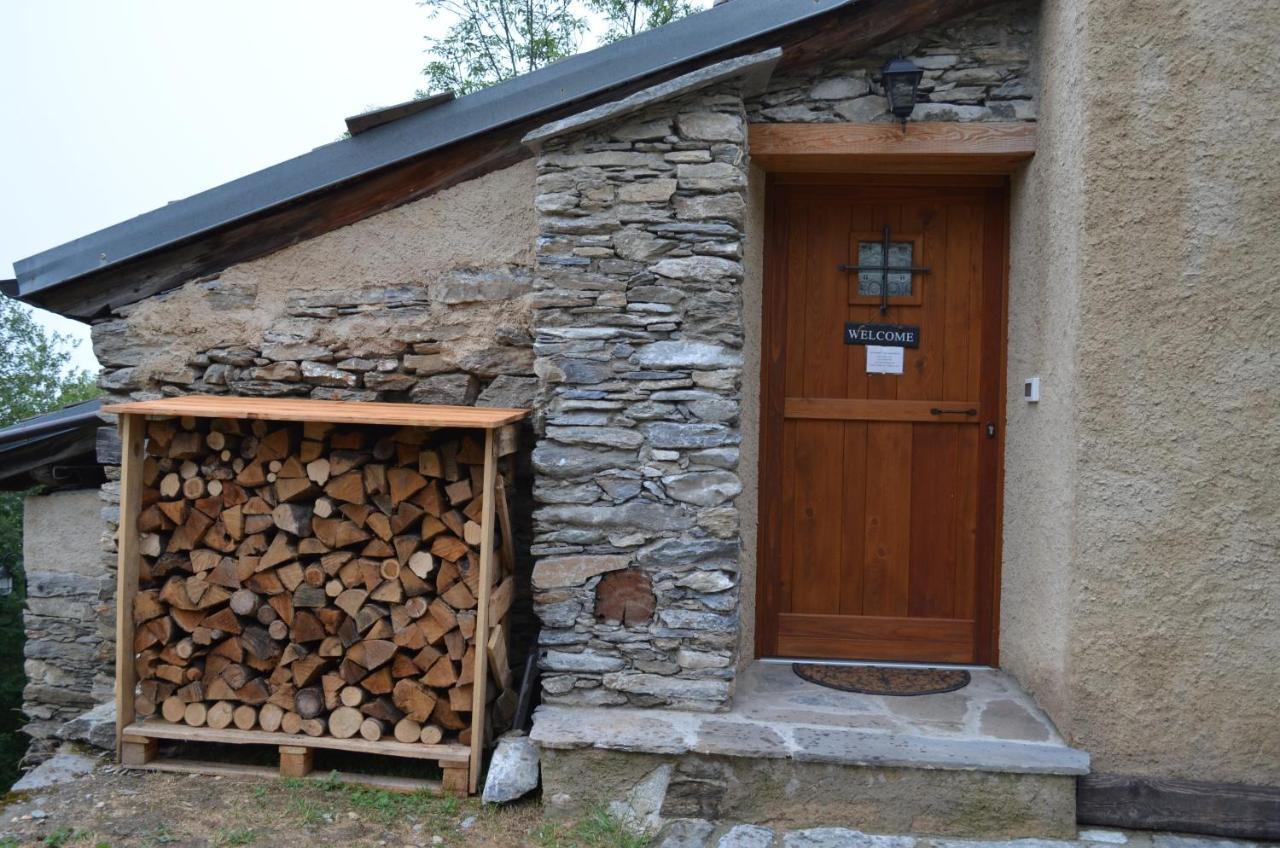Rota D'Amont Bed & Breakfast Stroppo Exterior photo