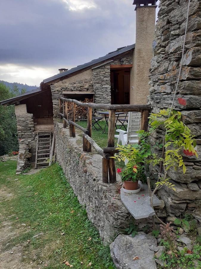 Rota D'Amont Bed & Breakfast Stroppo Exterior photo