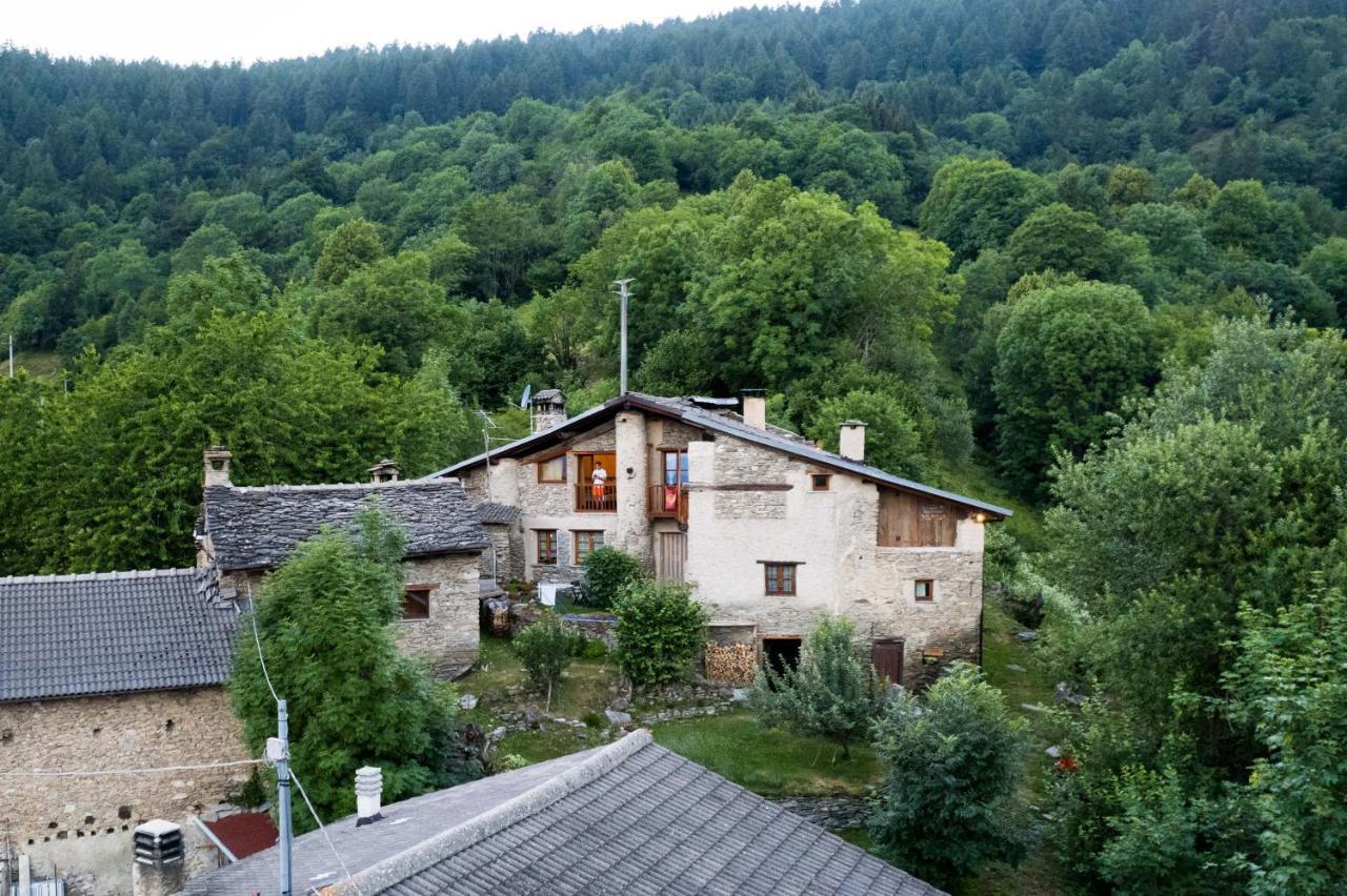 Rota D'Amont Bed & Breakfast Stroppo Exterior photo